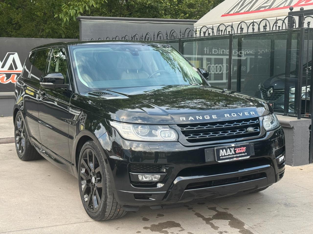 Land Rover Range Rover Sport 3.0 TDV6 HSE Dynamic AUTO