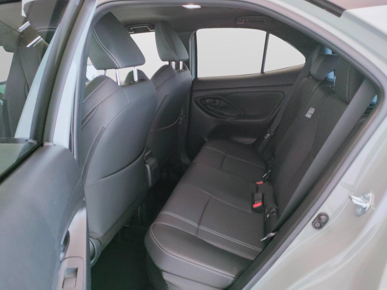 TOYOTA Yaris Cross - Yaris Cross 1.5h Premiere awd-i 130cv e-cvt