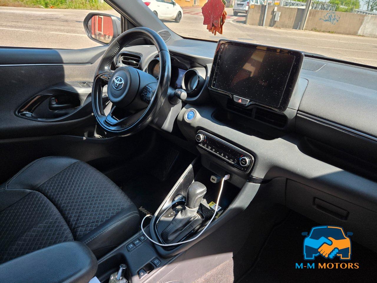 Toyota Yaris 1.5h Style