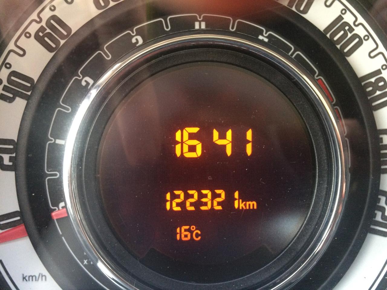 2009 Fiat 500 1.2 Lounge tagliandata con garanzia !!!