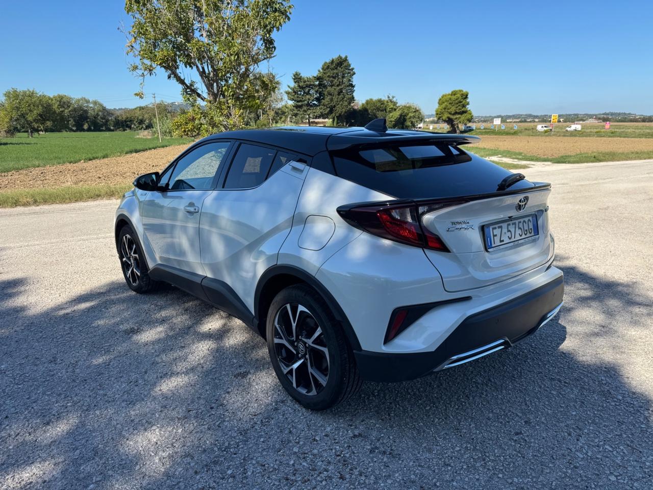 Toyota C-HR 2.0 Hybrid E-CVT Trend