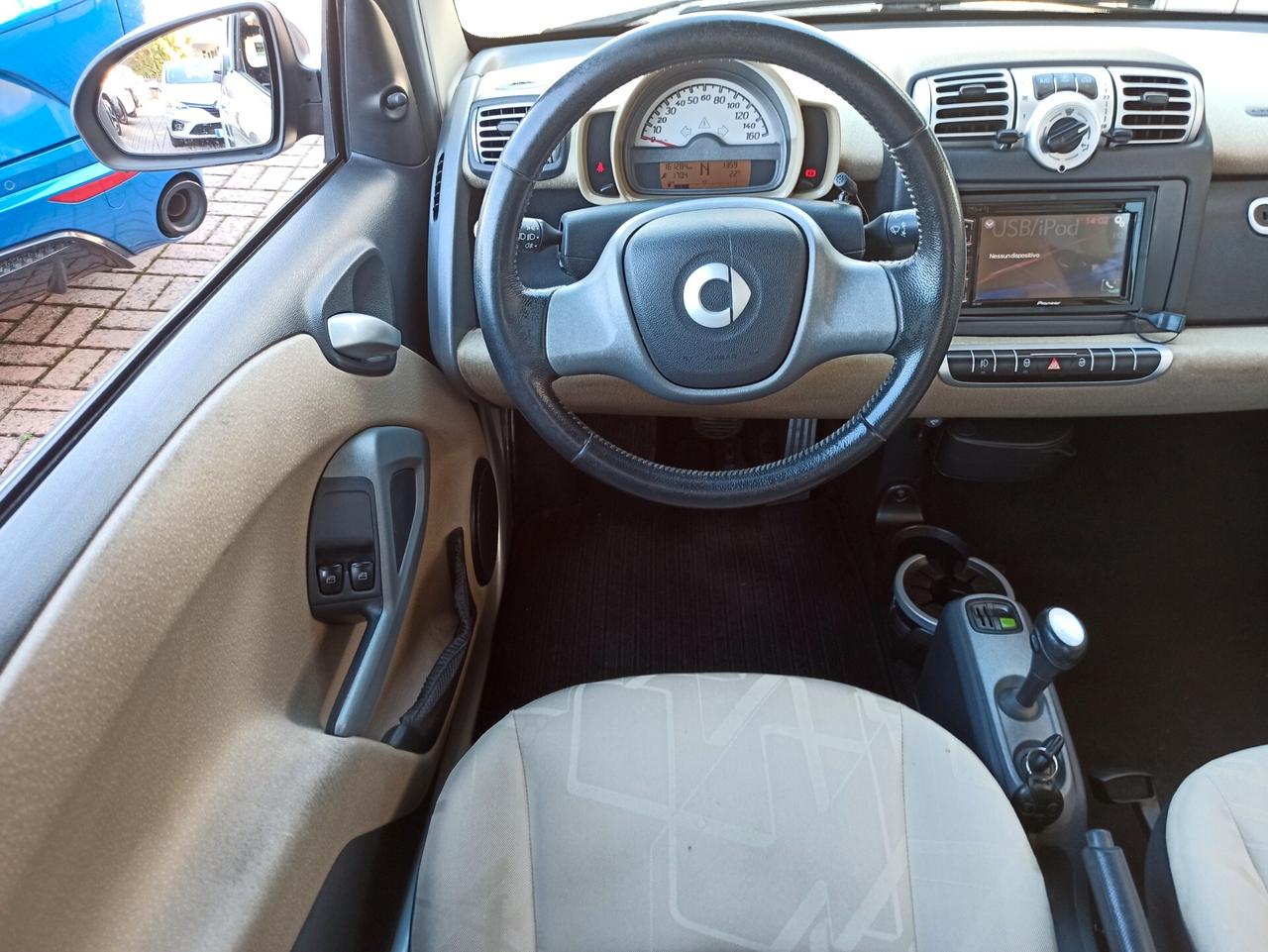 Smart ForTwo 1000 52 kW MHD coupé passion