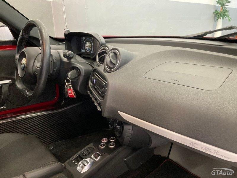Alfa Romeo 4C 1750 TBi