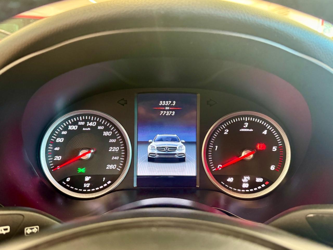 Mercedes-benz C 220 - SPORT - SOLO 76.000 KM