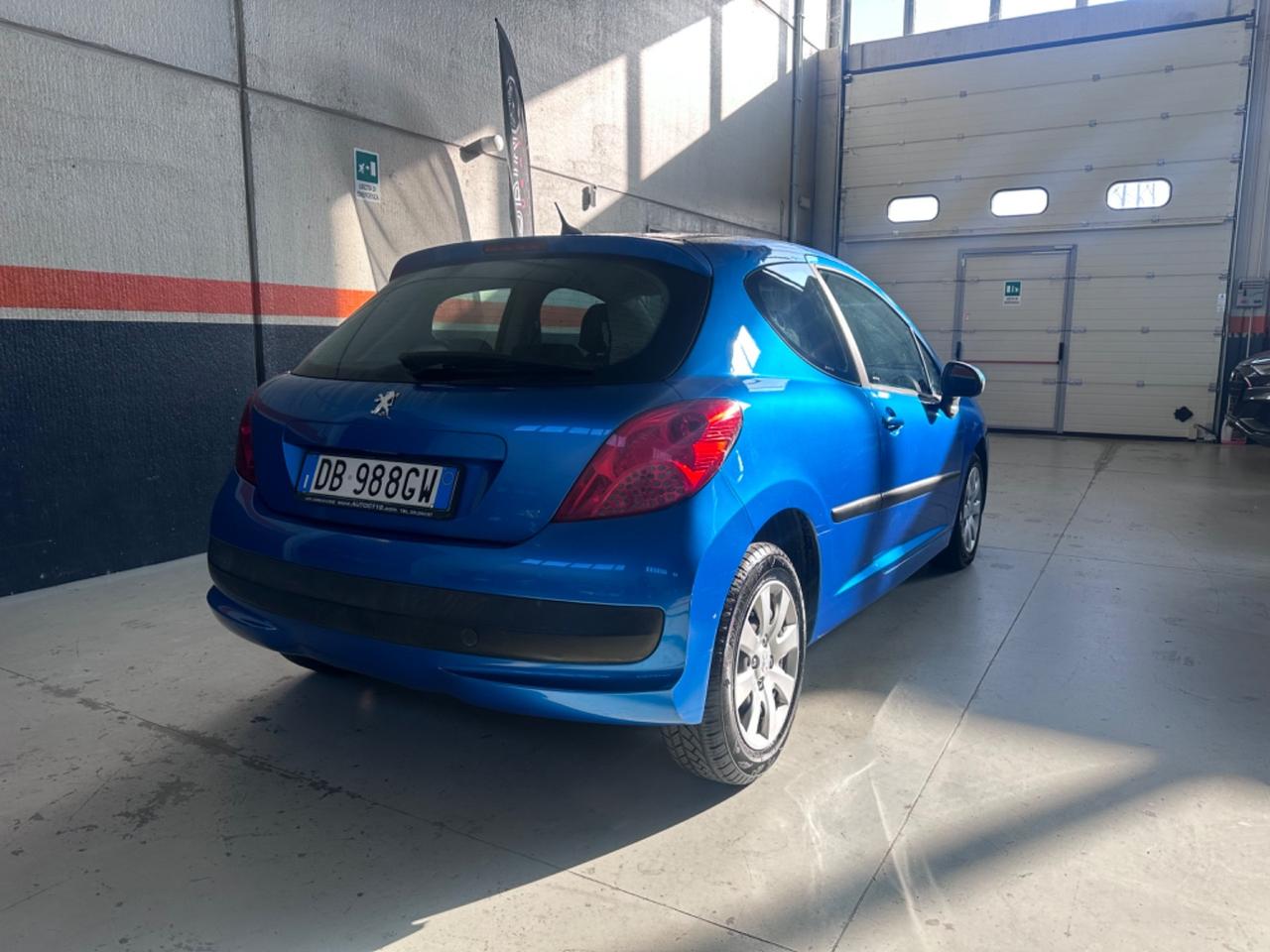 Peugeot 207 1.4 HDi 70CV 3p. ONE Line
