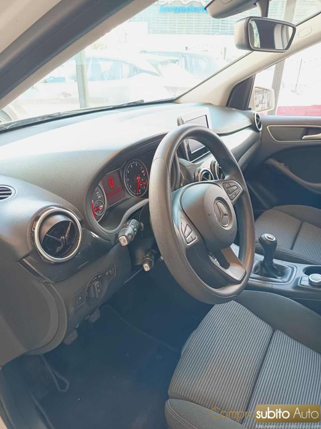 MERCEDES-BENZ B 160 Executive