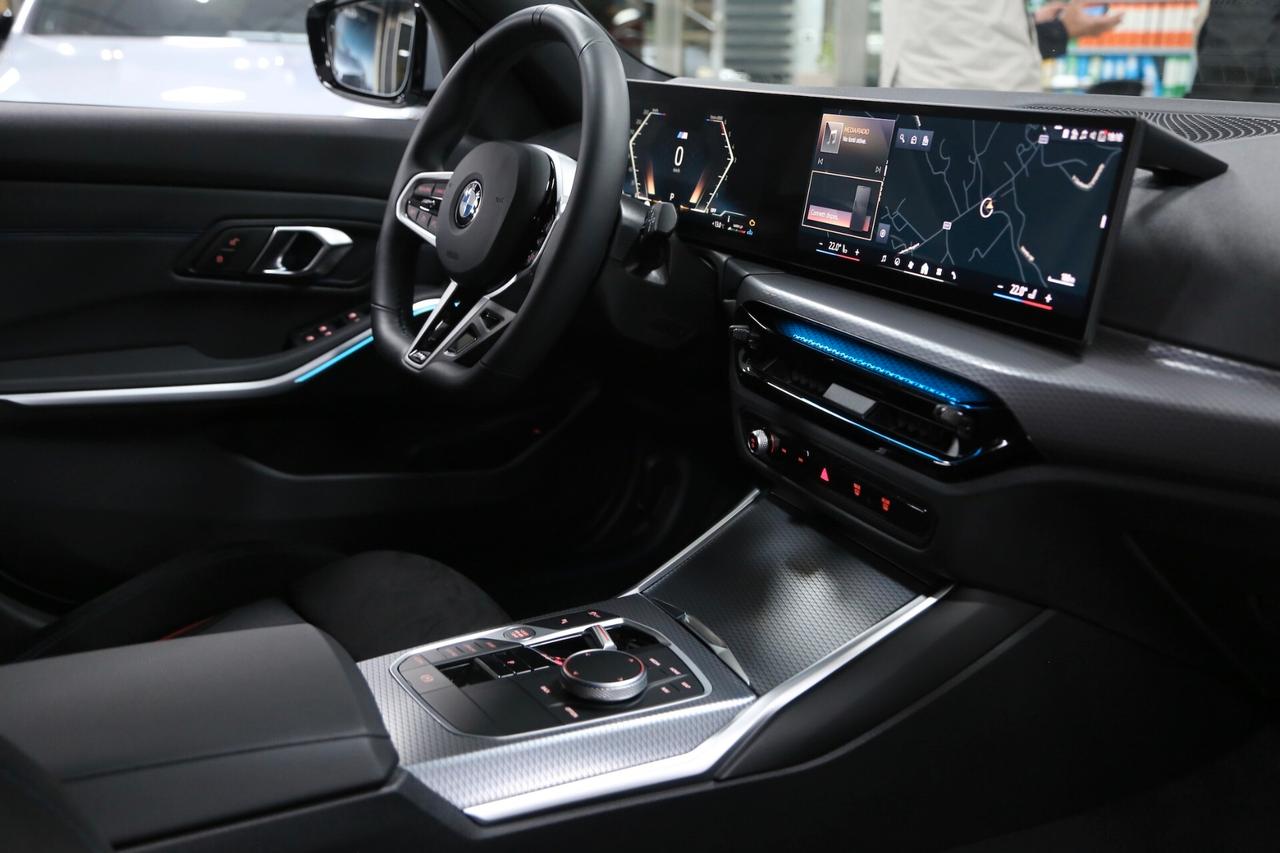 BMW 320d 48V mhev xDrive Touring Msport Pro auto