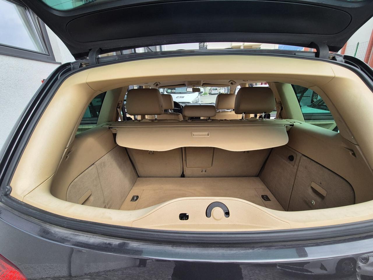 Volkswagen Touareg 3.0 226CV - CAMBIO AUTOMATICO