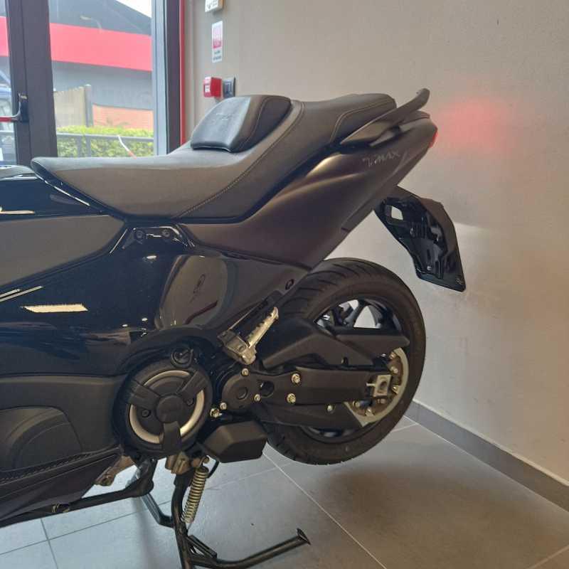 Yamaha T-Max 560 Tech Max - 2025
