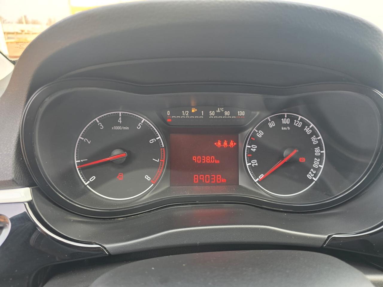 Opel Corsa 1.4 90CV GPL CASAMADRE , PERFETTA NEOPATENTATI