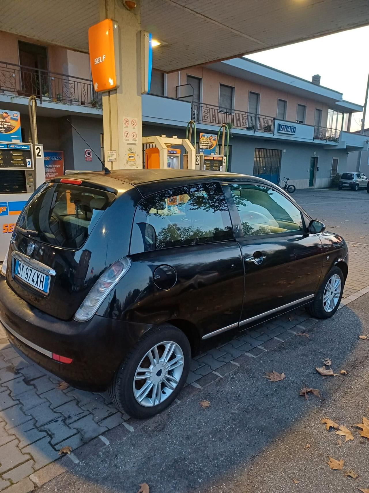 Lancia Ypsilon 1.2 Platino