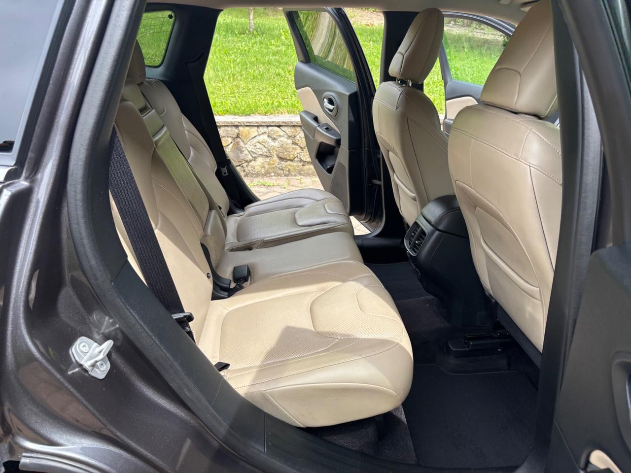 Jeep Cherokee 2.2 Mjt II 4WD Active Drive I Limited
