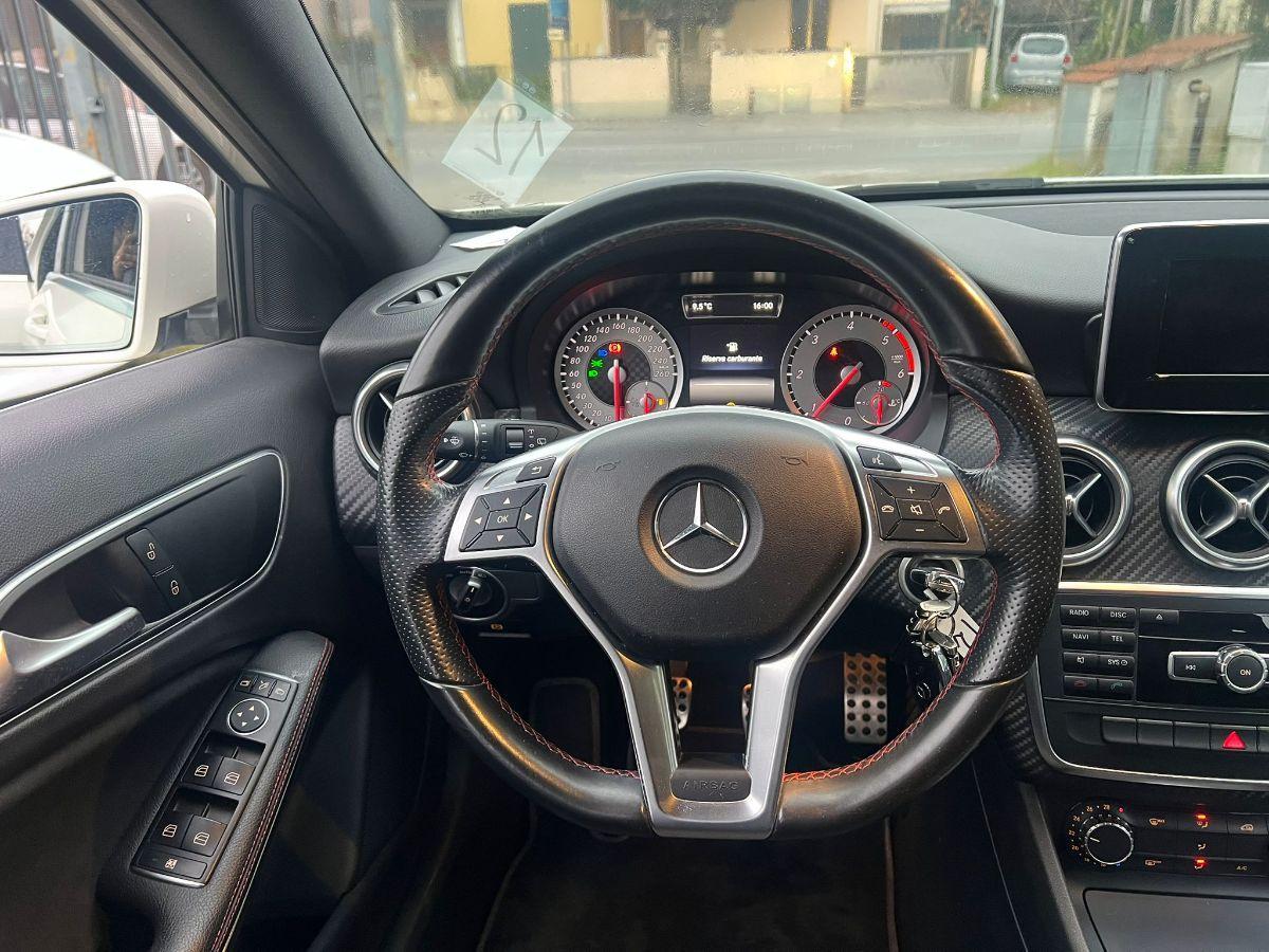 MERCEDES - Classe A - A 180 CDI Dark Night Edition