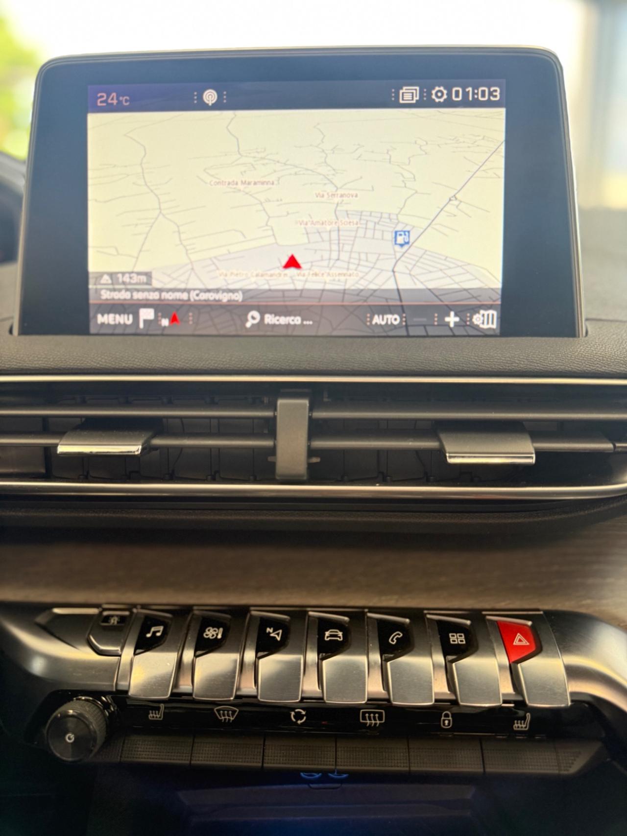 Peugeot 3008 MODELLO GT, TETTO APRIBILE,VIRTUAL COCKPIT.TELECAMERA, INTERNI IN PELLE,APPLE CARPLAY