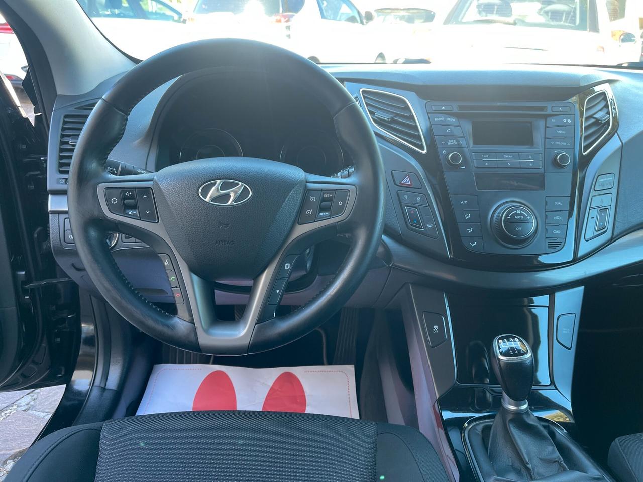 Hyundai i40 Wagon 1.7 CRDi 141 CV Business NEO PATENTATI