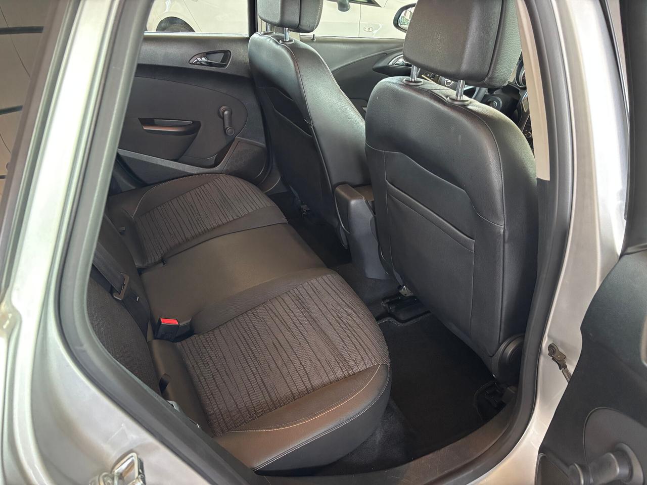 Opel Astra 1.7 CDTI 110CV Sports Tourer Cosmo NEOPATENTATO