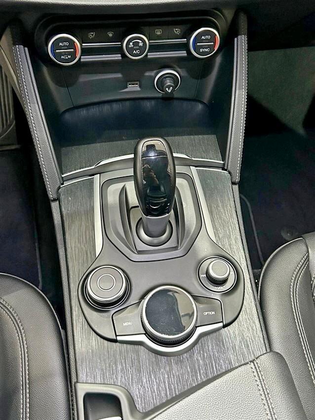 Alfa Romeo Stelvio 2.2 Turbodiesel 210 CV AT8 Q4 B-Tech