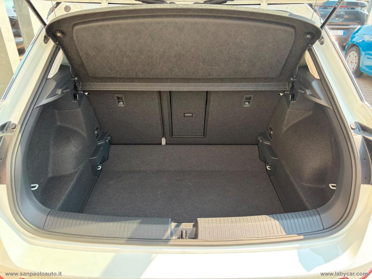 VOLKSWAGEN T-Roc 1.0 TSI Style