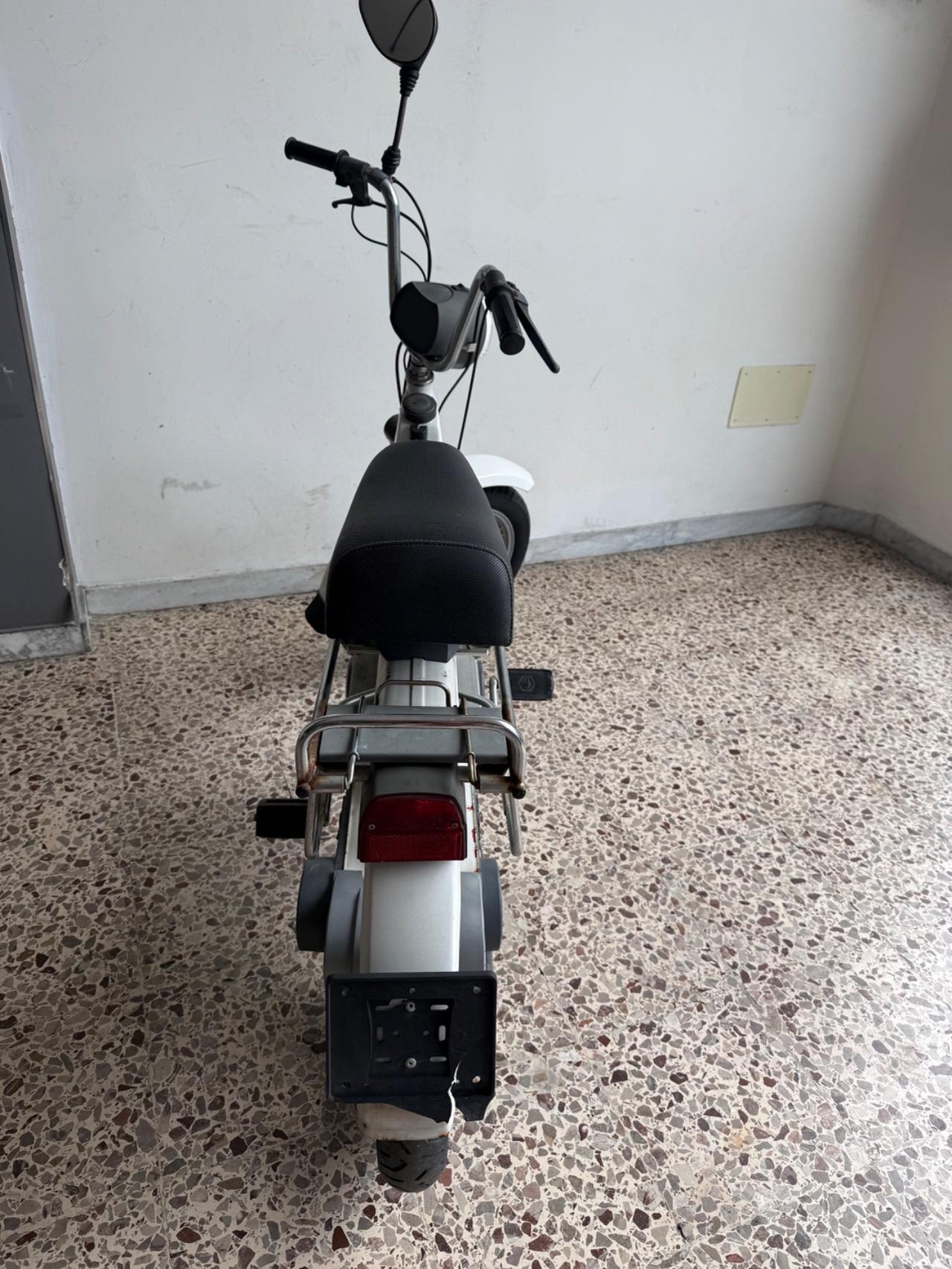 PIAGGIO Si