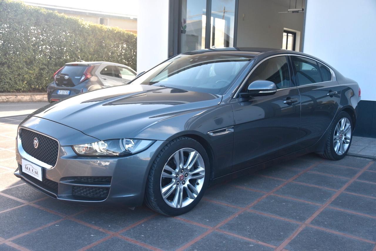 Jaguar XE 2.0 D Turbo 180CV aut. Prestige
