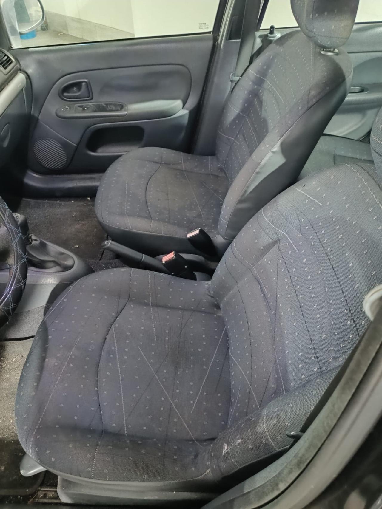 Renault Clio 1.5 dCi 65CV cat 5 porte Symbol