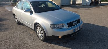 Audi A4 2.0 20V cat