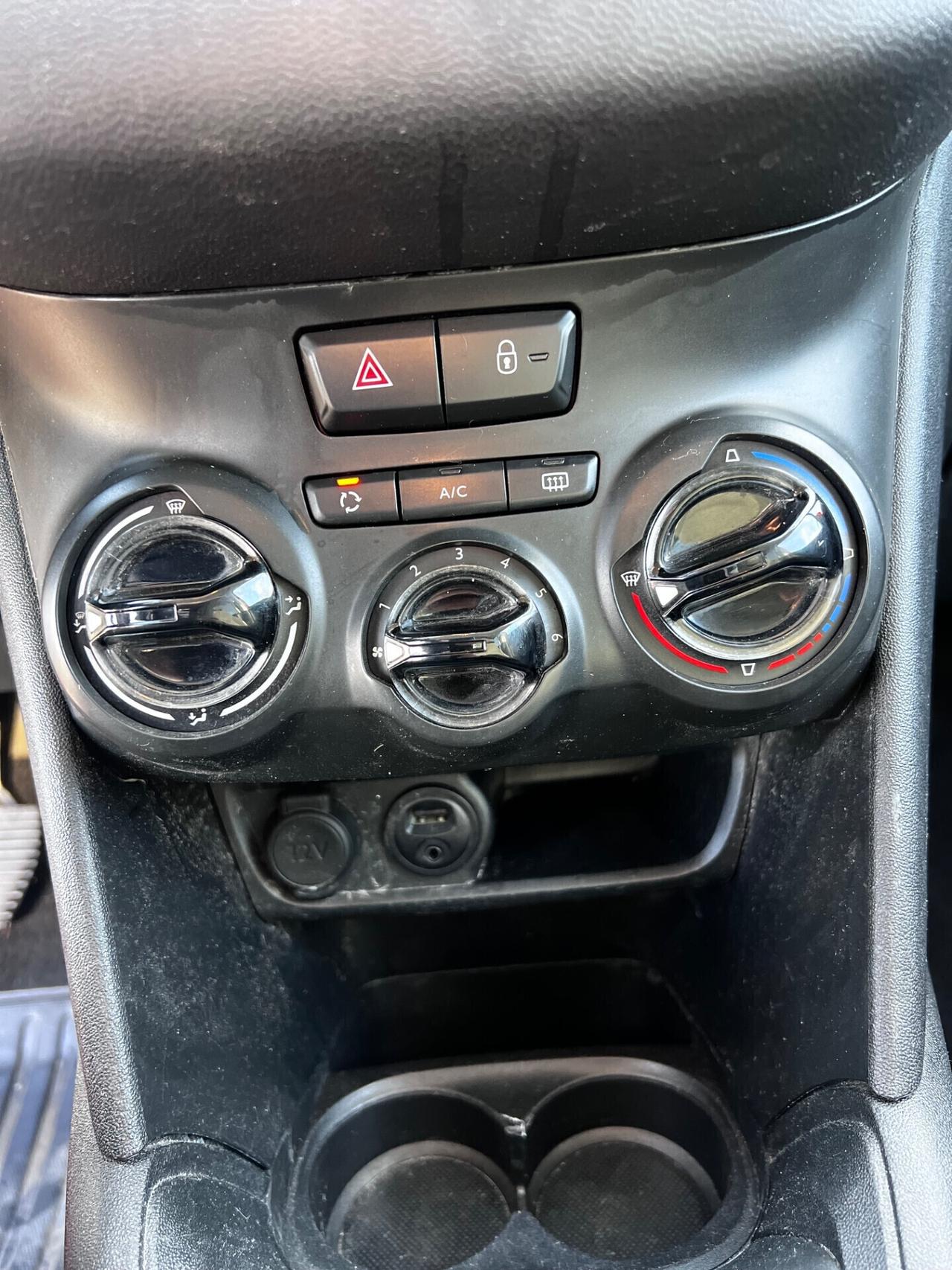 Peugeot 208 PureTech 82 5p. GPL Allure