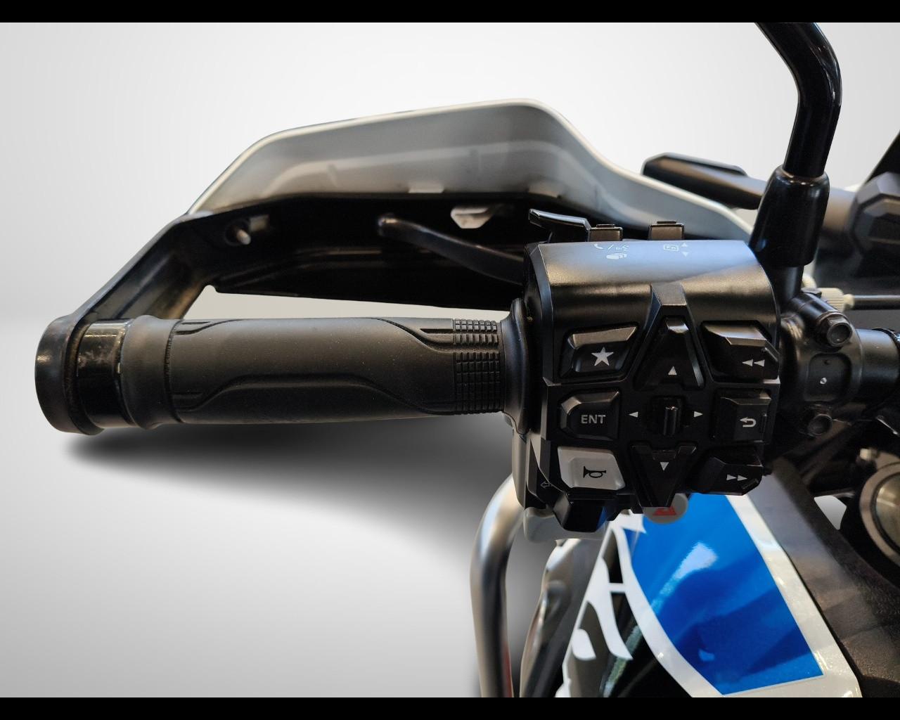 Honda CRF1100L Africa Twin - DCT Urban