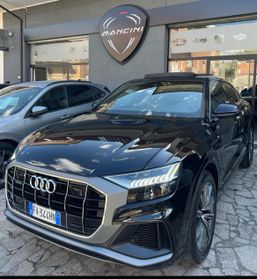 Audi Q8 50 TDI 286 CV quattro tiptronic Sport