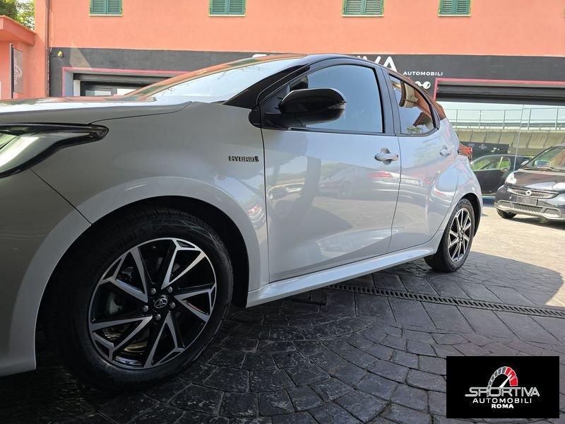 Toyota Yaris HYBRID FULL OPTIONAL!
