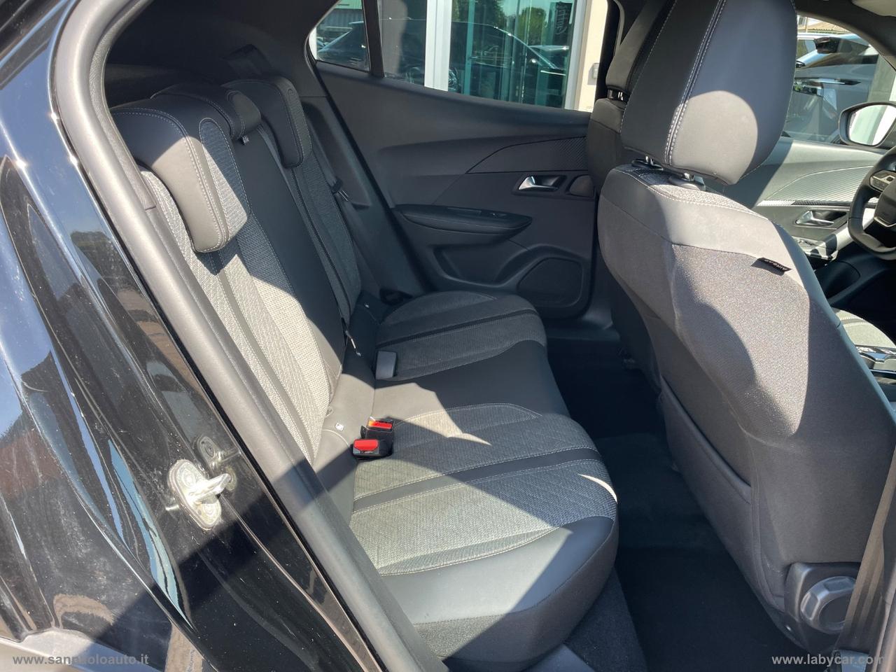 PEUGEOT 2008 PureTech 100 S&S Allure