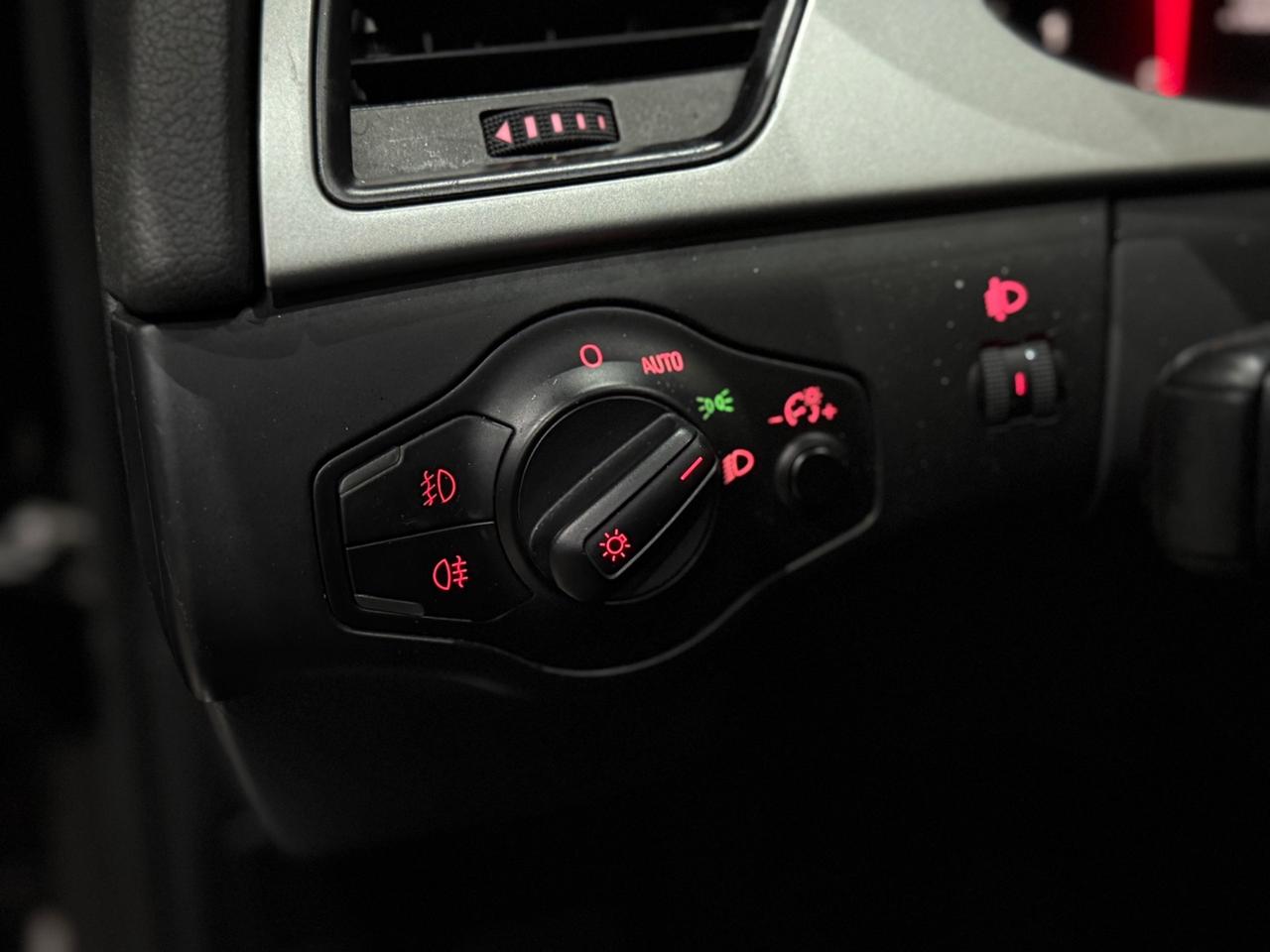 Audi A4 Avant 2.0 TDI 143CV/KW105 Per Neopatentati