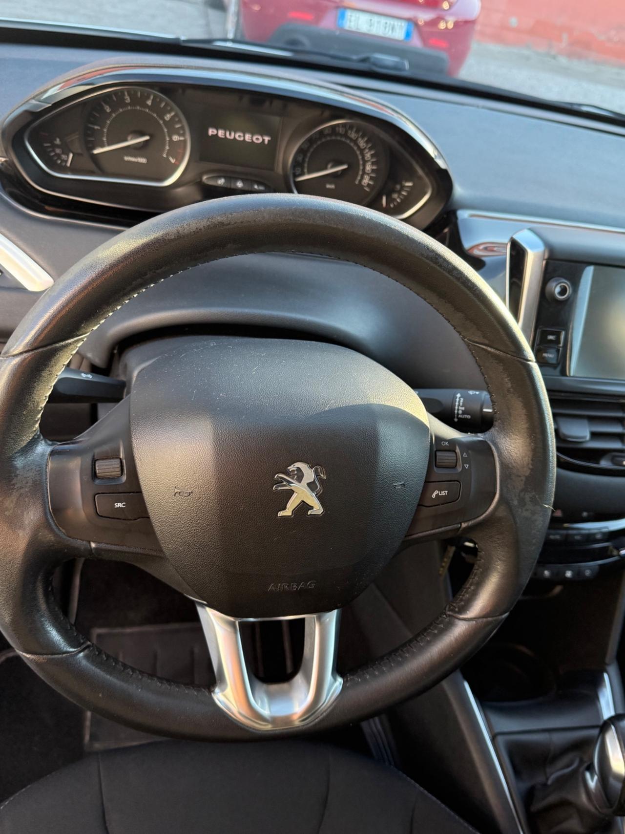 Peugeot 208 PureTech 82 5 porte Access
