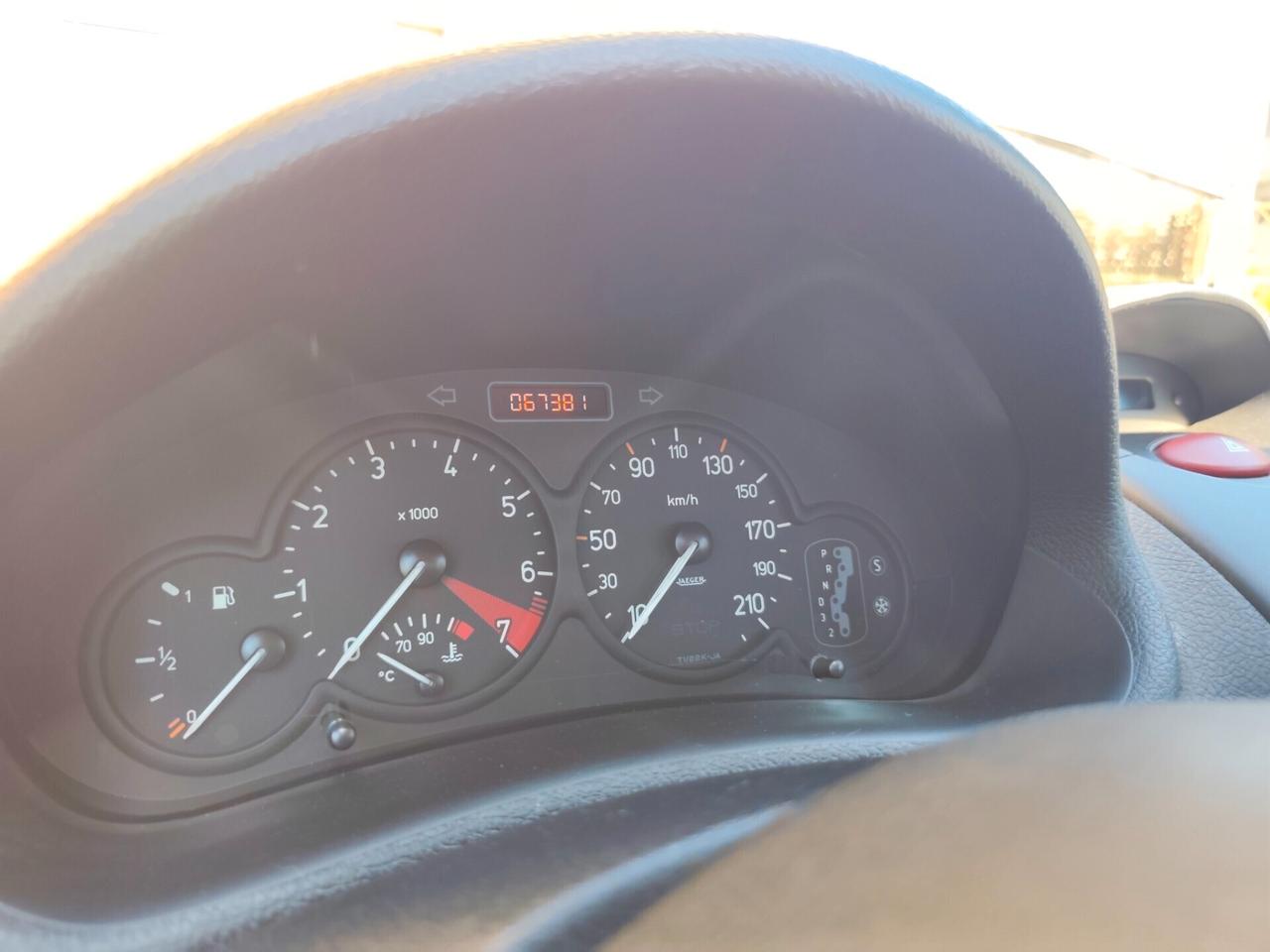 Peugeot 206 1.4 Benz automatica 5 porte
