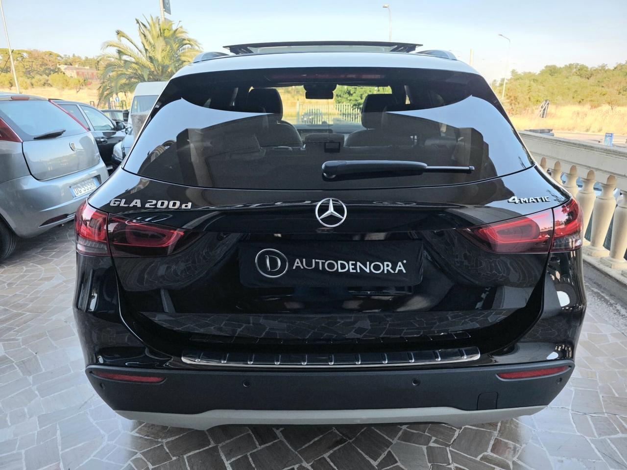 Mercedes-benz GLA 200 d Automatic 4Matic Premium#LED#PELLE#TETTO#VIRTUAL#CAM