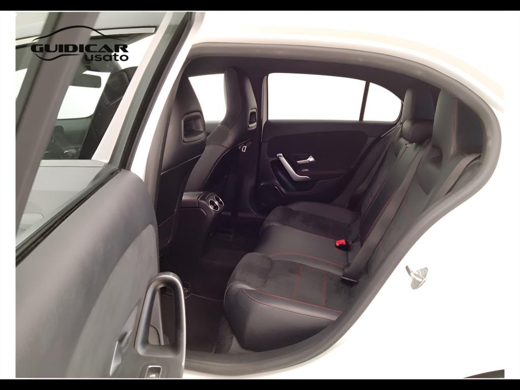 Mercedes-Benz Classe A - W177 2018 - A 180 d Premium auto