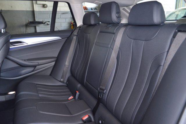 BMW 520 d 48V Touring Business