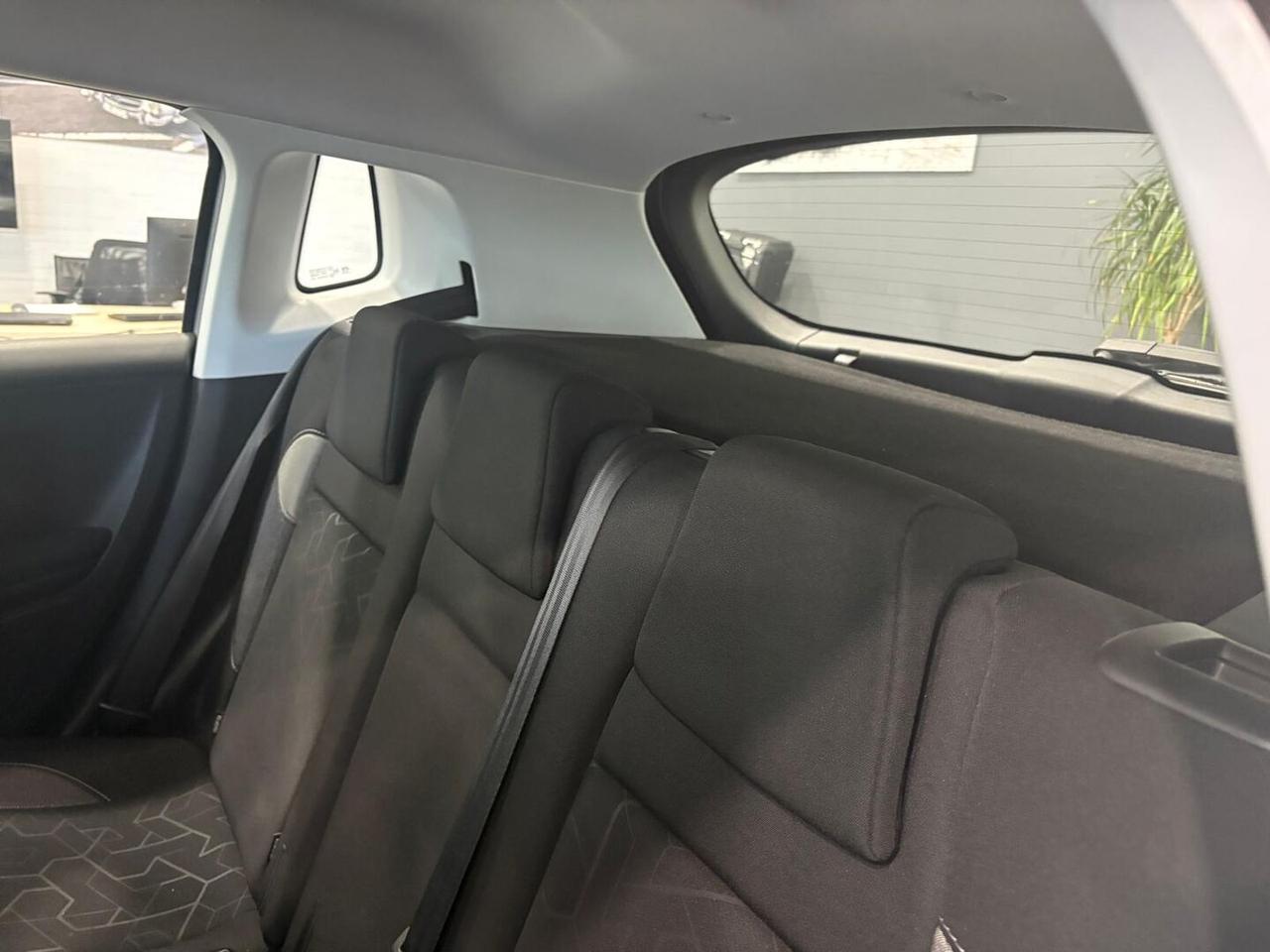 Peugeot 2008 1.6 bluehdi Allure 100cv my16