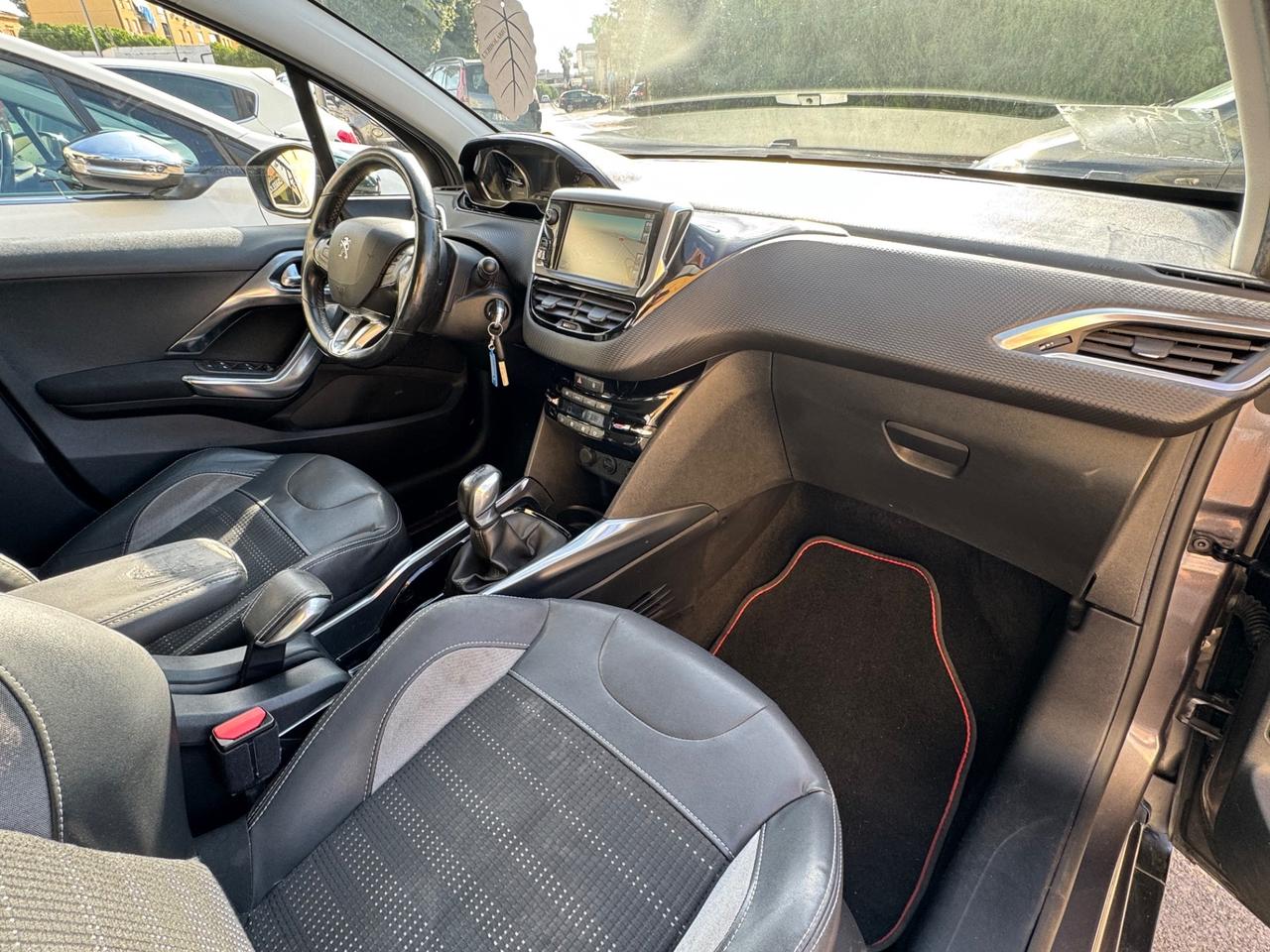 Peugeot 2008 1.6 e-HDi 115 CV Stop&Start Allure