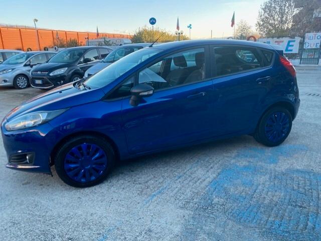 Ford Fiesta 1.4 5p. Bz.- GPL Titanium