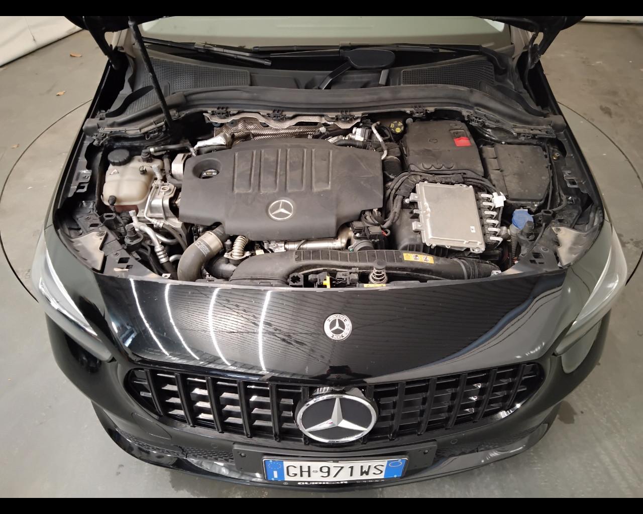 Mercedes-Benz Classe B - W247 2018 - B 180 d Sport Plus auto