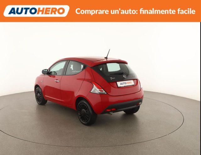 LANCIA Ypsilon 1.0 FireFly 5 porte S&S Hybrid Ecochic Silver