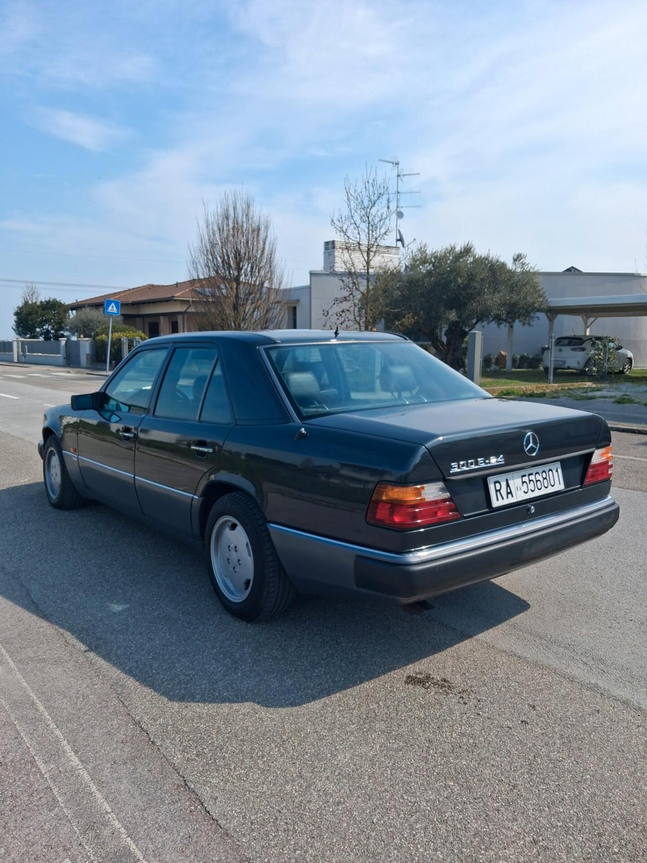 Mercedes-benz 300 E-24 Sportline