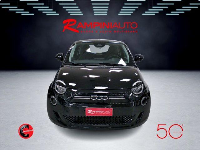 FIAT 500e Berlina 42 kWh Passion Iva Esposta Pronta Consegna