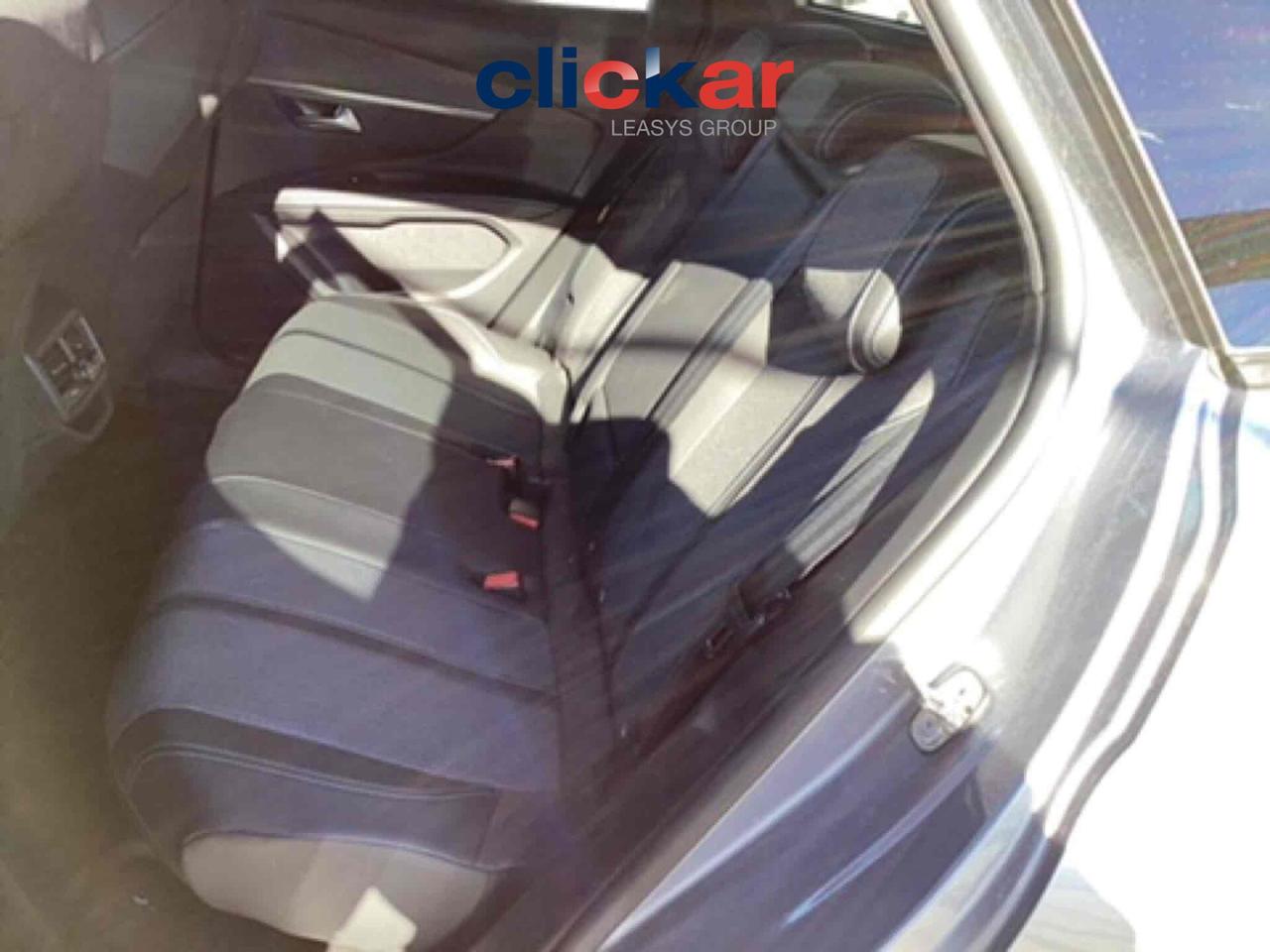 Peugeot 3008 1.5 HDi 130CV EAT8 ALLURE NAV+PEL+RCAM+LED+CRUISE