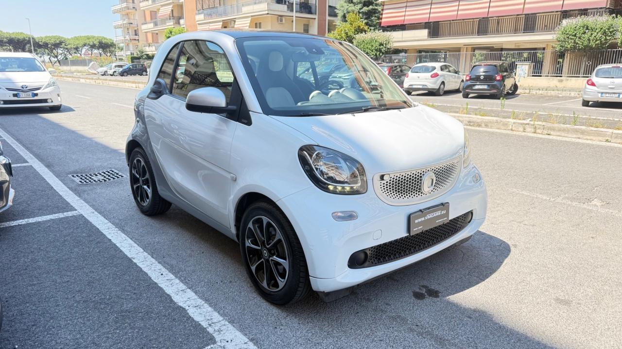 Smart ForTwo 1000 62 kW coupé passion LED PANORAMA CERCHI 16 BLUETOOTH PDC