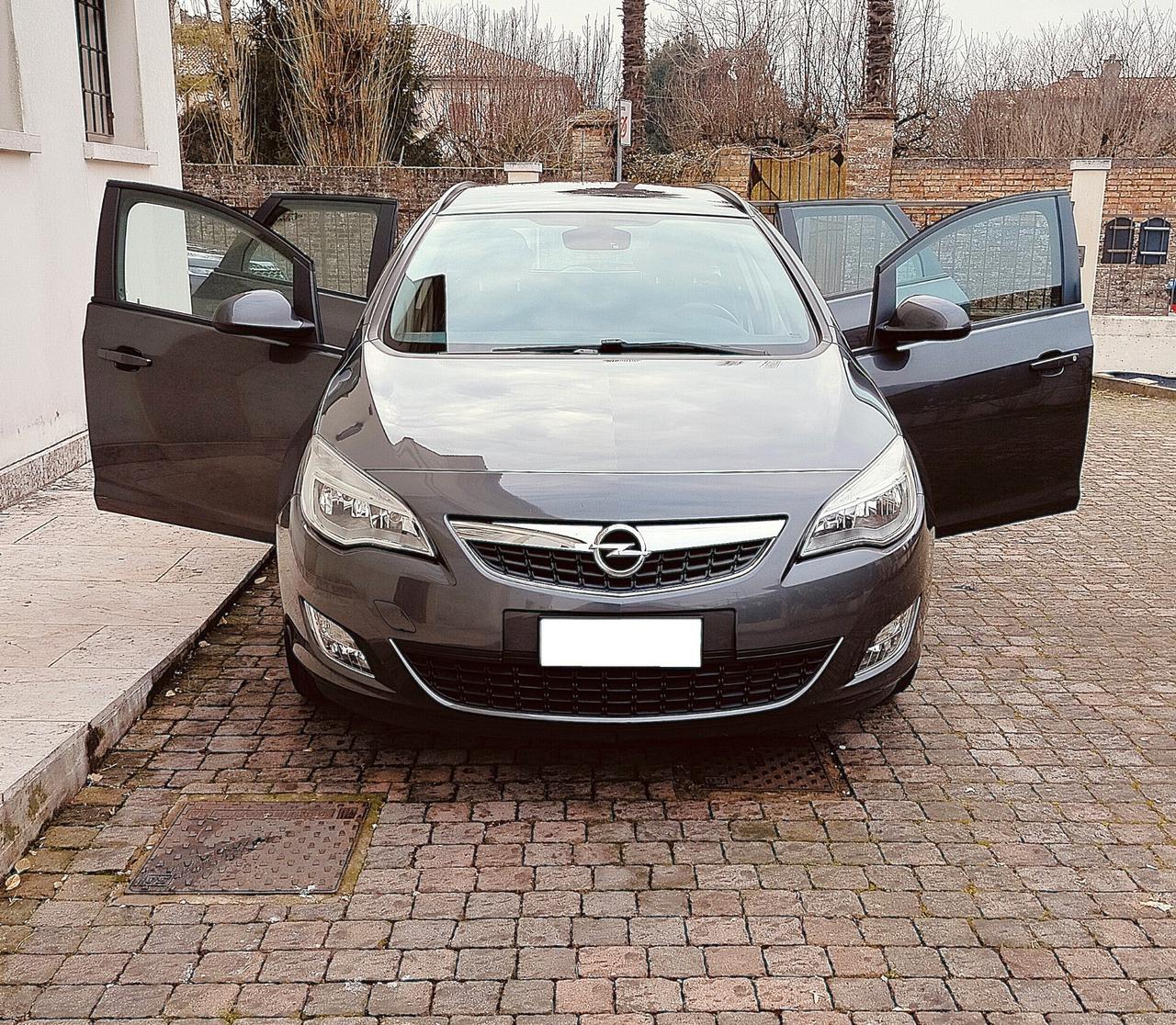 Opel Astra 1.7 CDTI 110CV Sports Tourer Elective