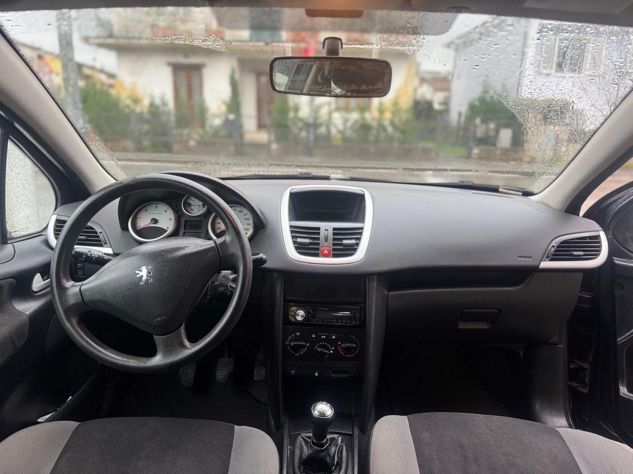 Peugeot 207 1.6 HDi 110CV 3p. XS