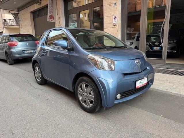 Toyota iQ 1.0 High Collection - Cambio Automatico