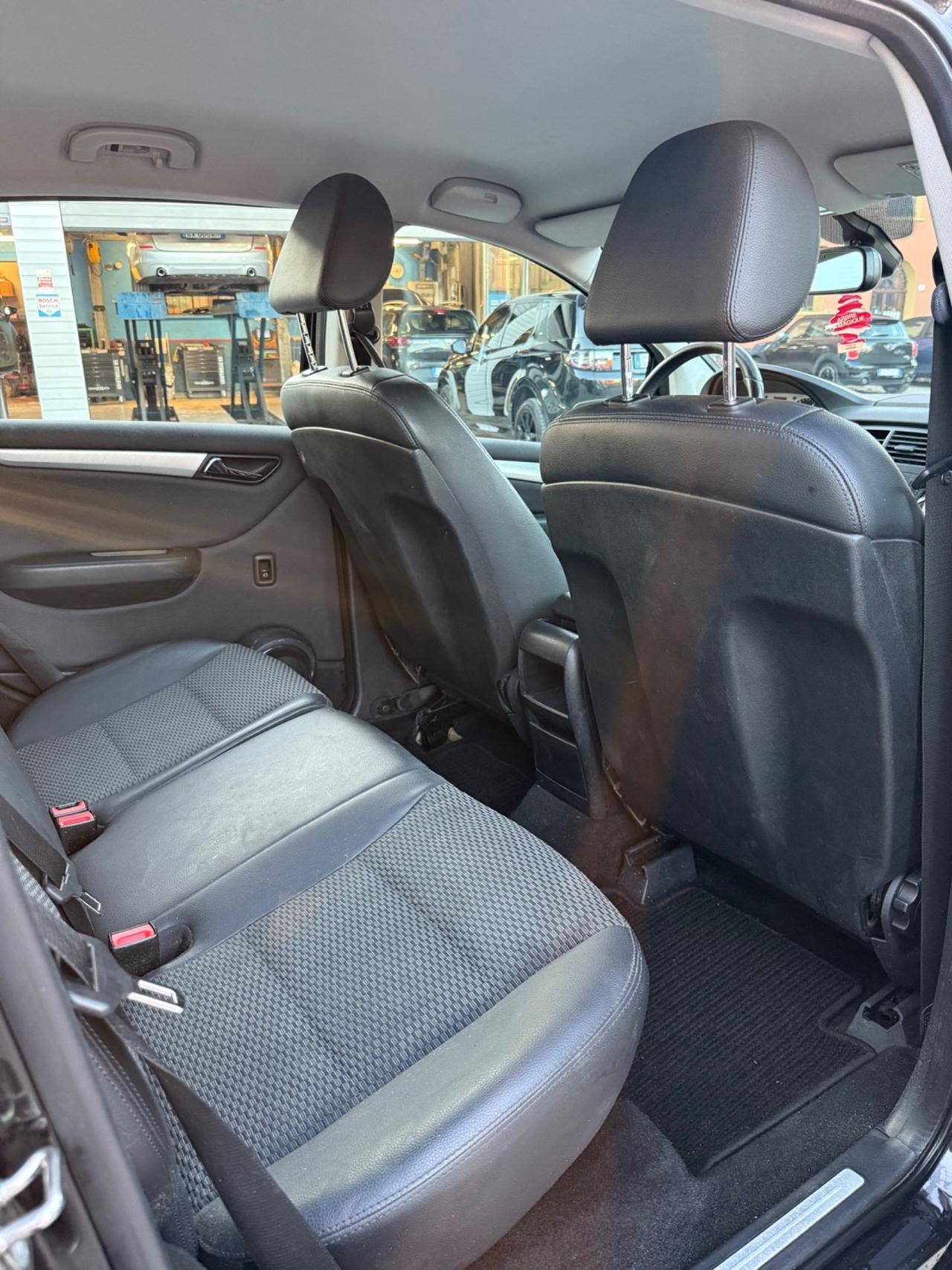 Mercedes-benz A 180 CDI Premium